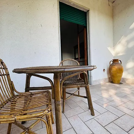 Casa Neu Holiday home Travedona