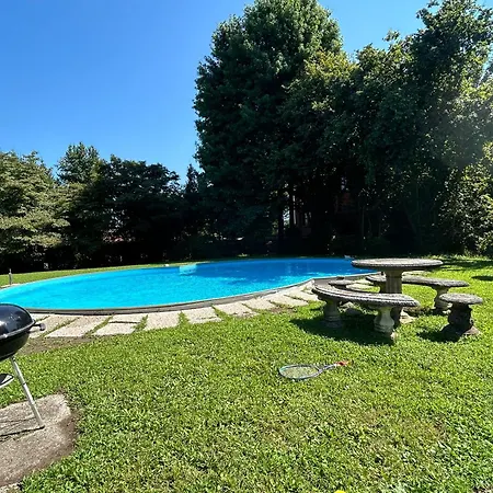 Casa Neu Holiday home